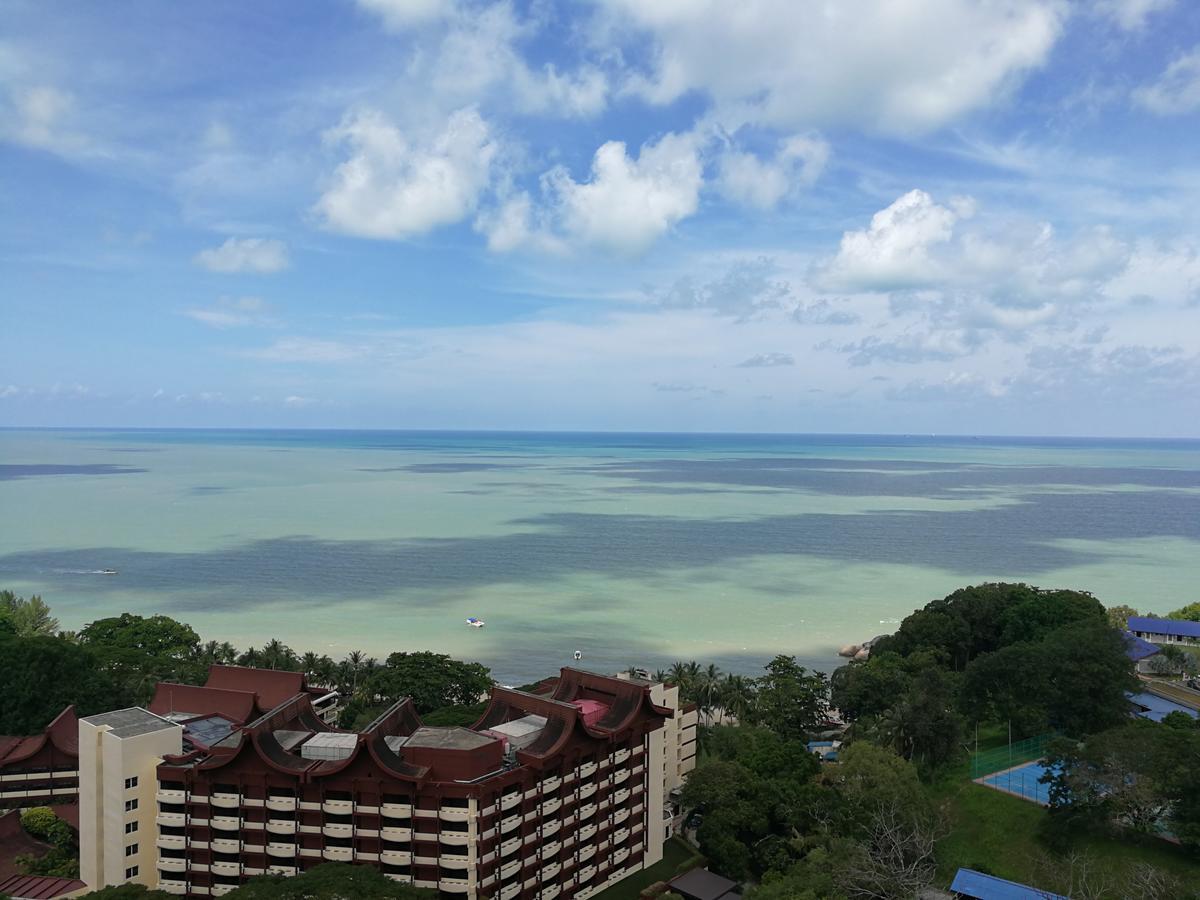 Green Ocean Seaview Apartment Batu Ferringhi Eksteriør billede